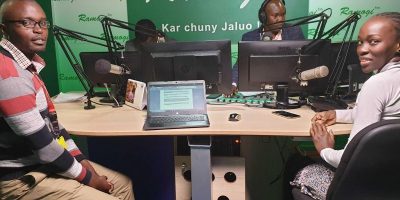 Communications bidirectionnelles de masse et individuelles sur la santé et informations socio-épidémiologiques rapides pour soutenir la réponse du Kenya au COVID-19 Communications bidirectionnelles de masse et individuelles sur la santé et informations socio-épidémiologiques rapides pour soutenir la réponse du Kenya au COVID-19